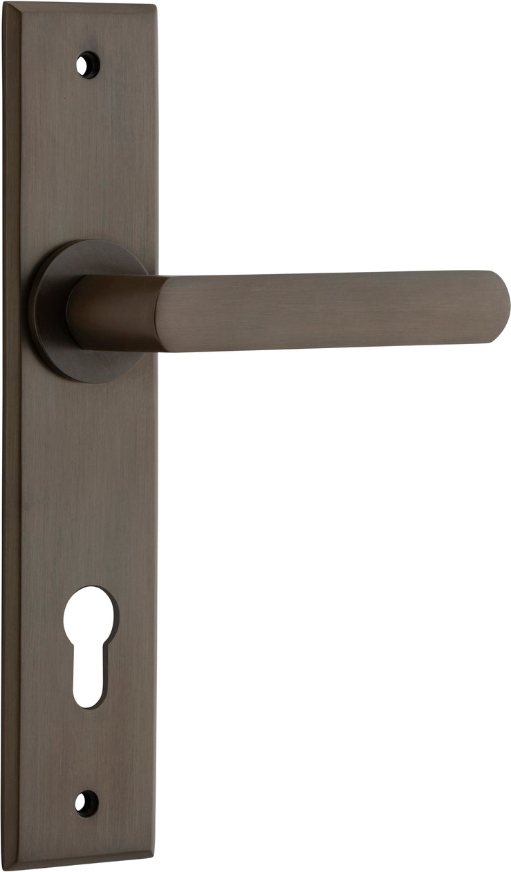 IVER OSAKA DOOR LEVER HANDLE ON CHAMFERED BACKPLATE - CUSTOMISE TO YOUR NEEDS