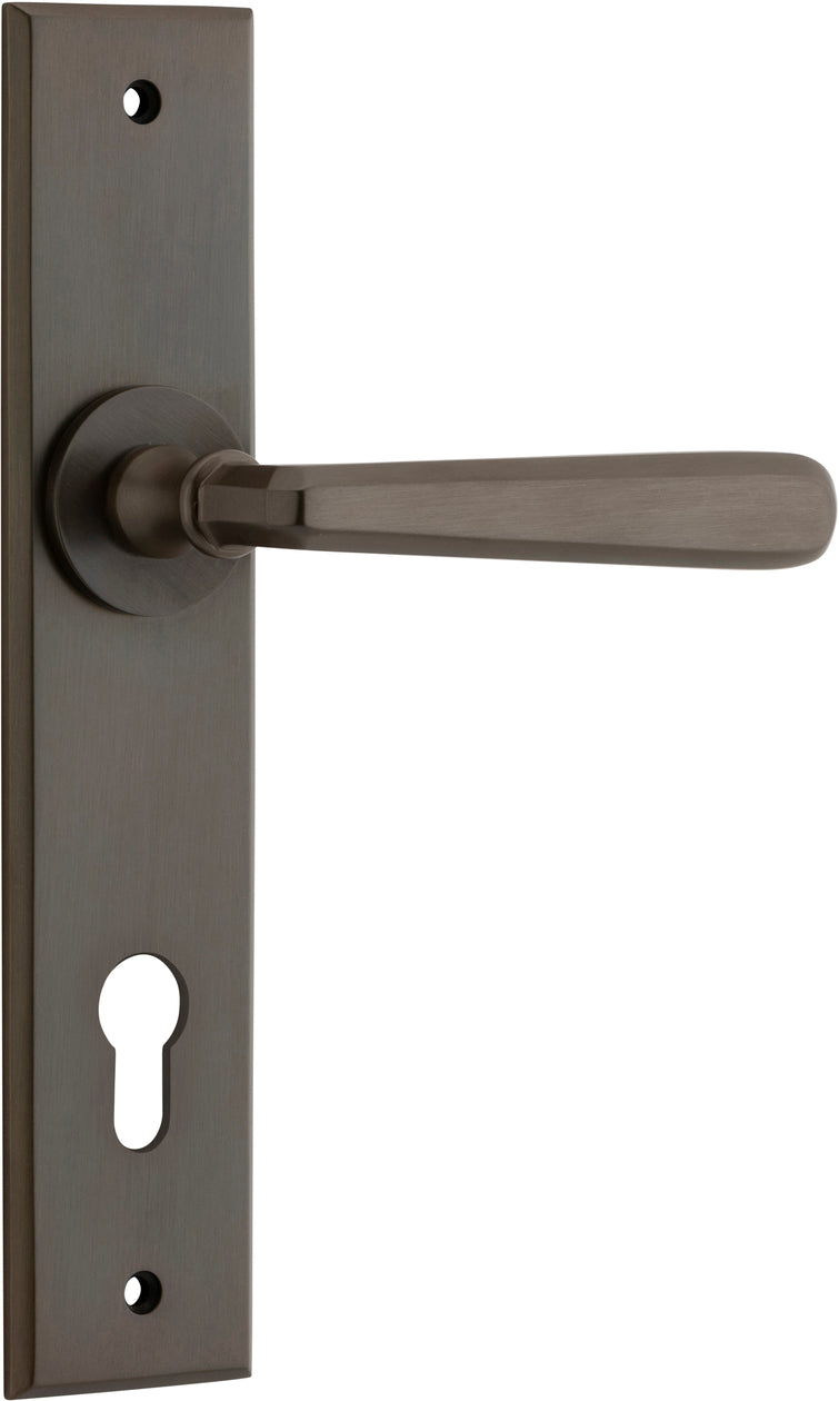 IVER COPENHAGEN DOOR LEVER HANDLE ON CHAMFERED BACKPLATE - CUSTOMISE TO YOUR NEEDS