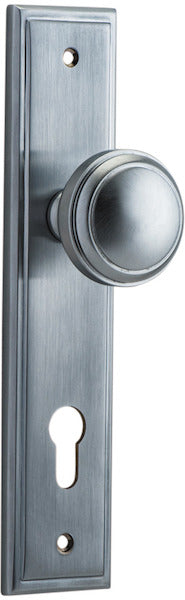 IVER PADDINGTON DOOR KNOB ON STEPPED BACKPLATE - CUSTOMISE TO YOUR NEEDS