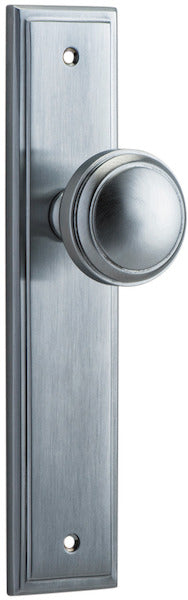 IVER PADDINGTON DOOR KNOB ON STEPPED BACKPLATE - CUSTOMISE TO YOUR NEEDS