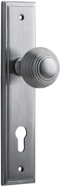 IVER GUILDFORD DOOR KNOB ON STEPPED BACKPLATE - CUSTOMISE TO YOUR NEEDS