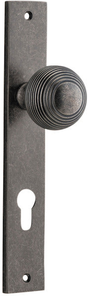 IVER GUILDFORD DOOR KNOB ON RECTANGULAR BACKPLATE - CUSTOMISE TO YOUR NEEDS