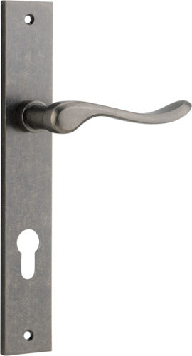 IVER STIRLING DOOR LEVER HANDLE ON RECTANGULAR BACKPLATE - CUSTOMISE TO YOUR NEEDS