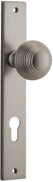 IVER GUILDFORD DOOR KNOB ON RECTANGULAR BACKPLATE - CUSTOMISE TO YOUR NEEDS