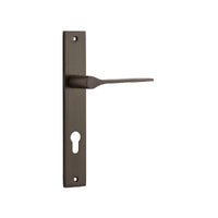 IVER COMO DOOR LEVER HANDLE ON RECTANGULAR BACKPLATE - CUSTOMISE TO YOUR NEEDS