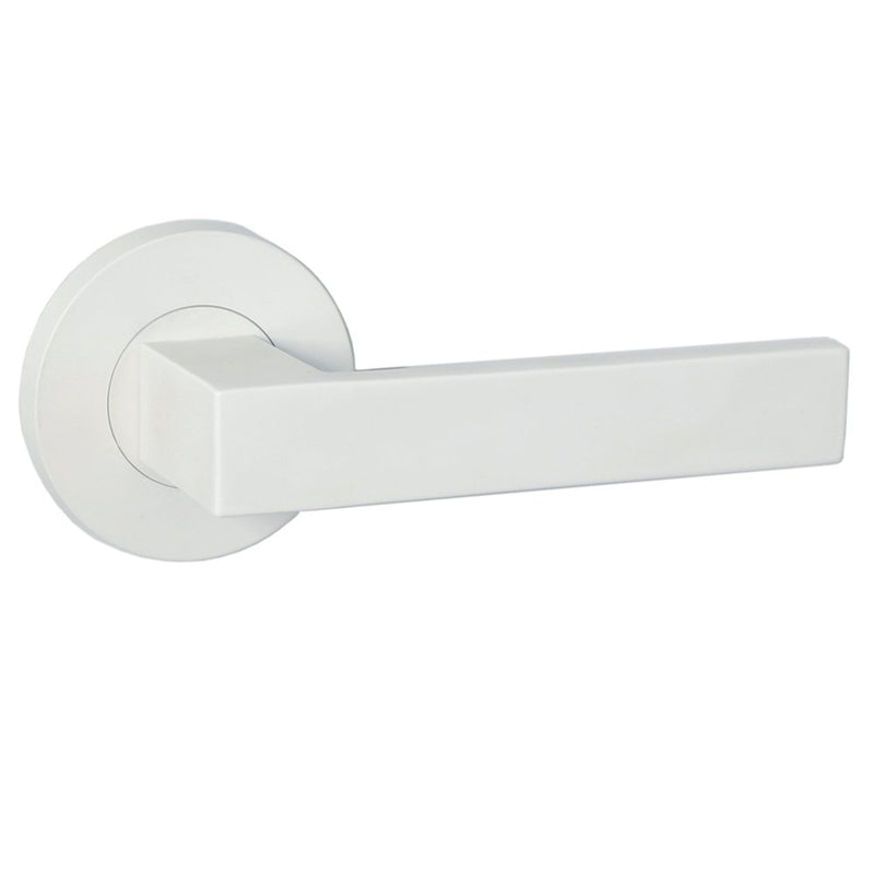 Austyle Builders Choice Lever White 63mm Rnd Rose White 54mm