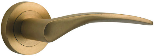 IVER OXFORD DOOR LEVER HANDLE ON ROUND ROSE - CUSTOMISE TO YOUR NEEDS