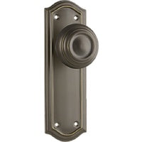 Tradco Kensington Door Knob on Backplate - Customise to your needs