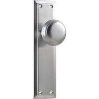 Tradco Richmond Door Knob on Long Backplate - Customise to your needs