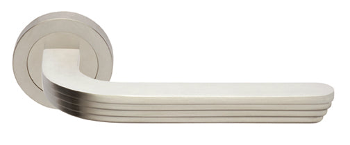 Manital- Cloud Lever on Round Rose Door Handle