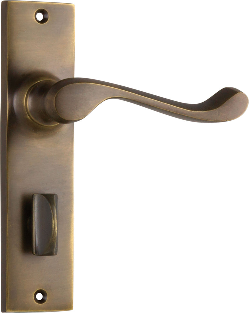 TRADCO FREMANTLE DOOR LEVER HANDLE ON RECTANGULAR BACKPLATE