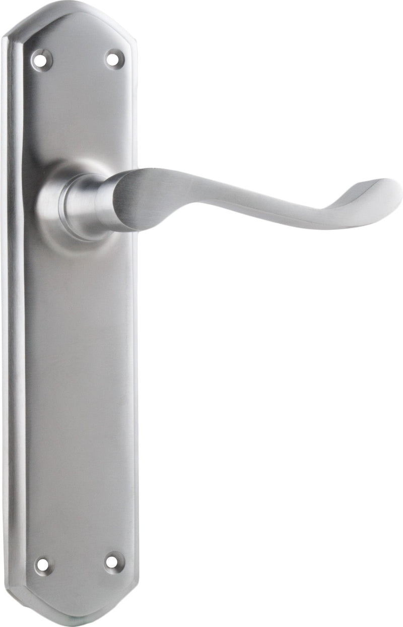 TRADCO WINDSOR LEVER DOOR HANDLE ON SHOULDERED BACKPLATE