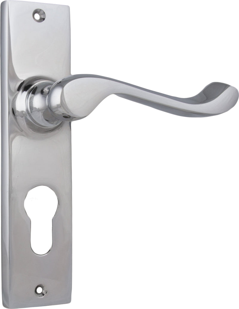 TRADCO FREMANTLE DOOR LEVER HANDLE ON RECTANGULAR BACKPLATE