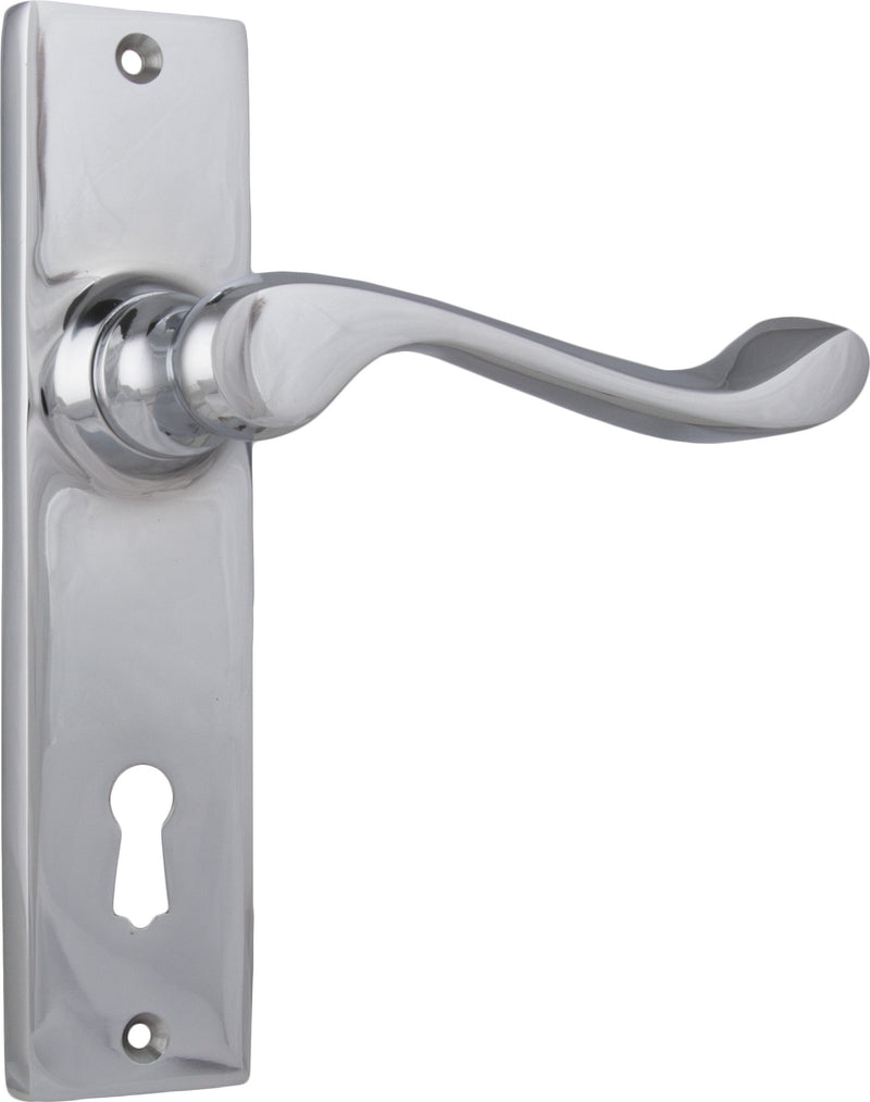 TRADCO FREMANTLE DOOR LEVER HANDLE ON RECTANGULAR BACKPLATE