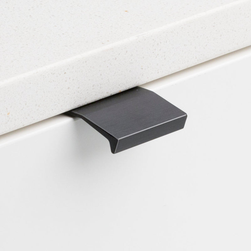 KETHY DL701 CABINET EDGE PULL 40MM